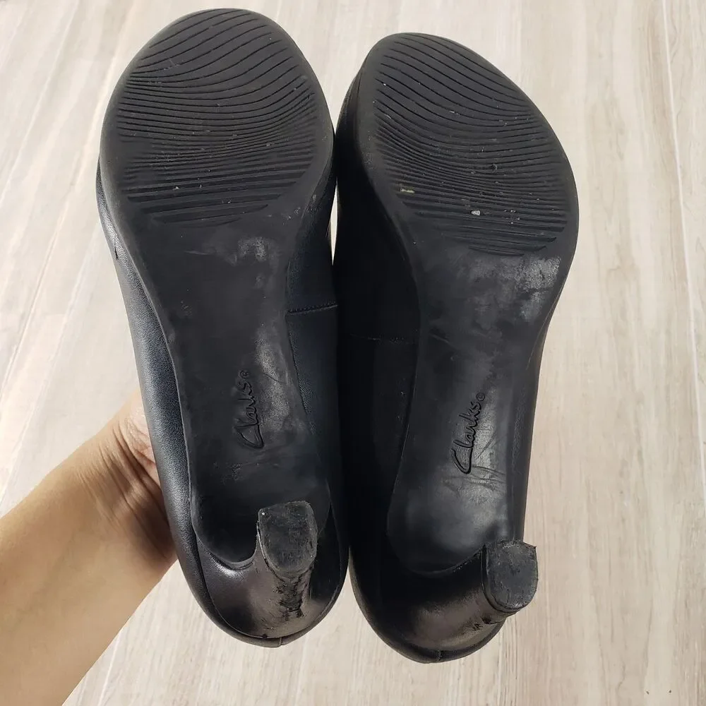CLARKS AMBYR JOY BLACK LEATHER SLIP ONS DRESS SHOES HEELS PUMPS WOMENS SZ 7.5